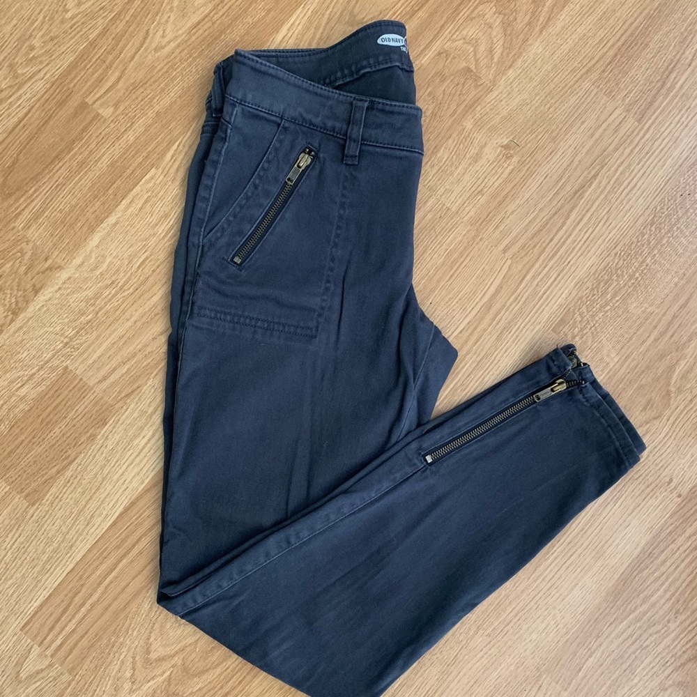 Blue Old Navy pants